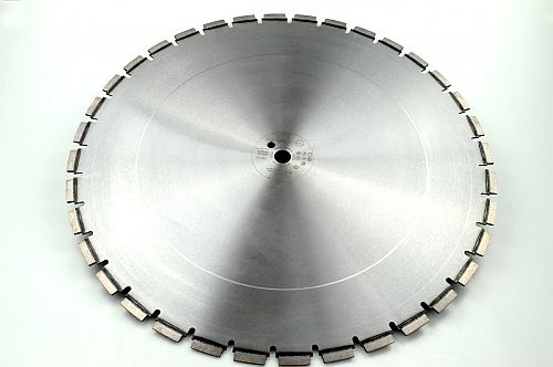 Diamantový řezný kotouč 650x4,0x25,4 BETON UNIVERSAL